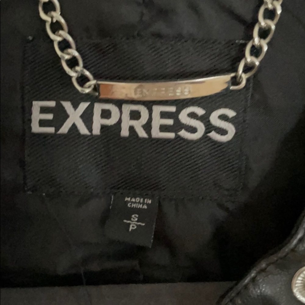 Leather jacket - Picture 2 of 2